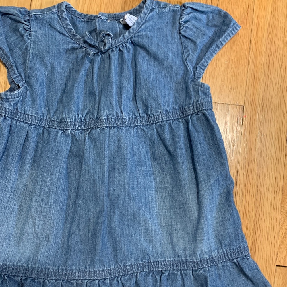 Infant girls BabyGap Denim Dress 12-18 months - Picture 3 of 7
